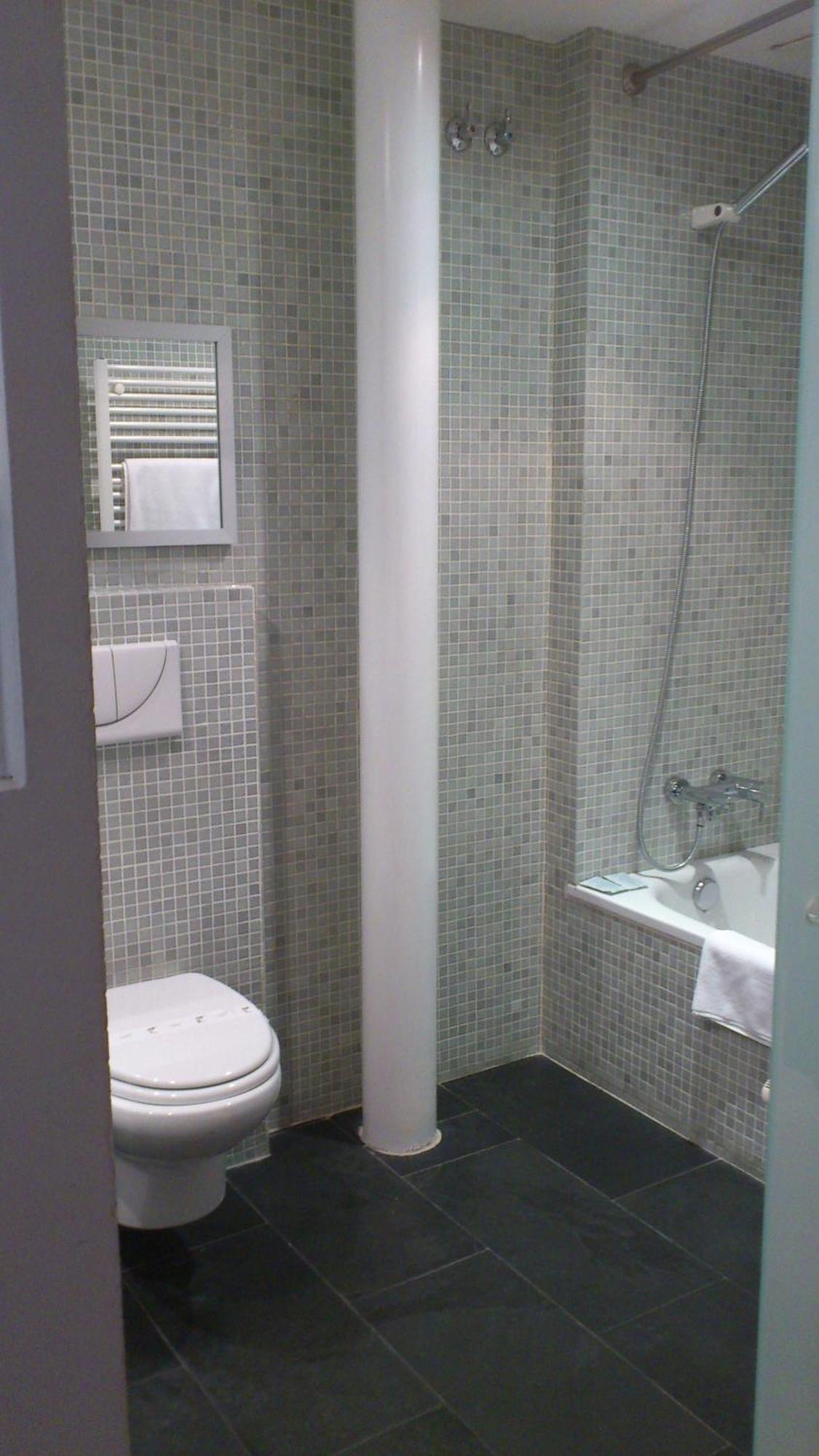 La Plaza II Hotel Луанко Екстериор снимка